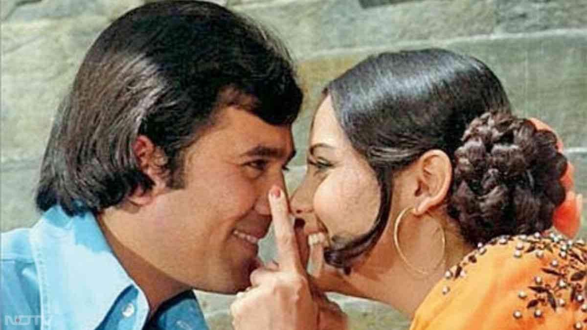 राजेश खन्ना और मुमताज पर फिल्म आप की कसम' (1974) का सदाबाहार गाना जय जय शिव शंकर कश्मीर के गुलमर्ग स्थित प्रसिद्ध शिव मंदिर में फिल्माया गया था, जो अमरनाथ जाने वाले श्रद्धालुओं और पर्यटकों के लिए हमेशा से गहरी आस्था और आकर्षण का केंद्र रहा है.