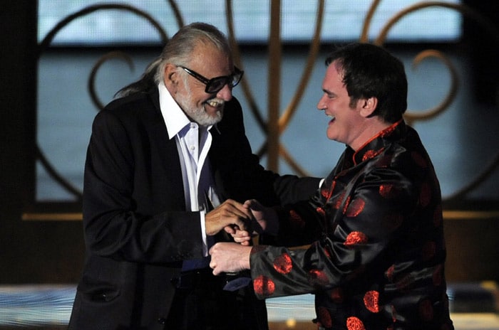 George Romero, left, accepts the Mastermind Award presented by Quentin Tarantino at the 'Scream Awards' on Saturday, October 17, 2009, in Los Angeles. (Photo: AP)<br />