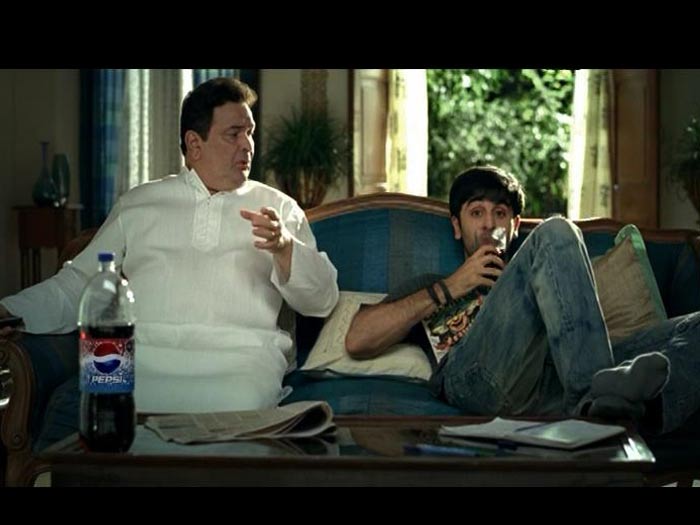 Sources from the sets reveal that both were comfortable during the shoot as they had to play father-and-son in the commercial too which will go on air on September 15. <i>Wake Up Sid</i> director Ayan Mukherjee has also directed a teaser that goes on air Monday.  <br><br>Coming Up: Other hot celeb ads.