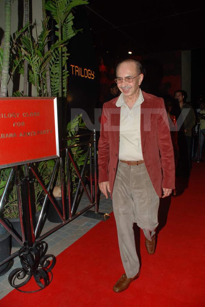 Rekha, Big B at Shabana's birthday gala