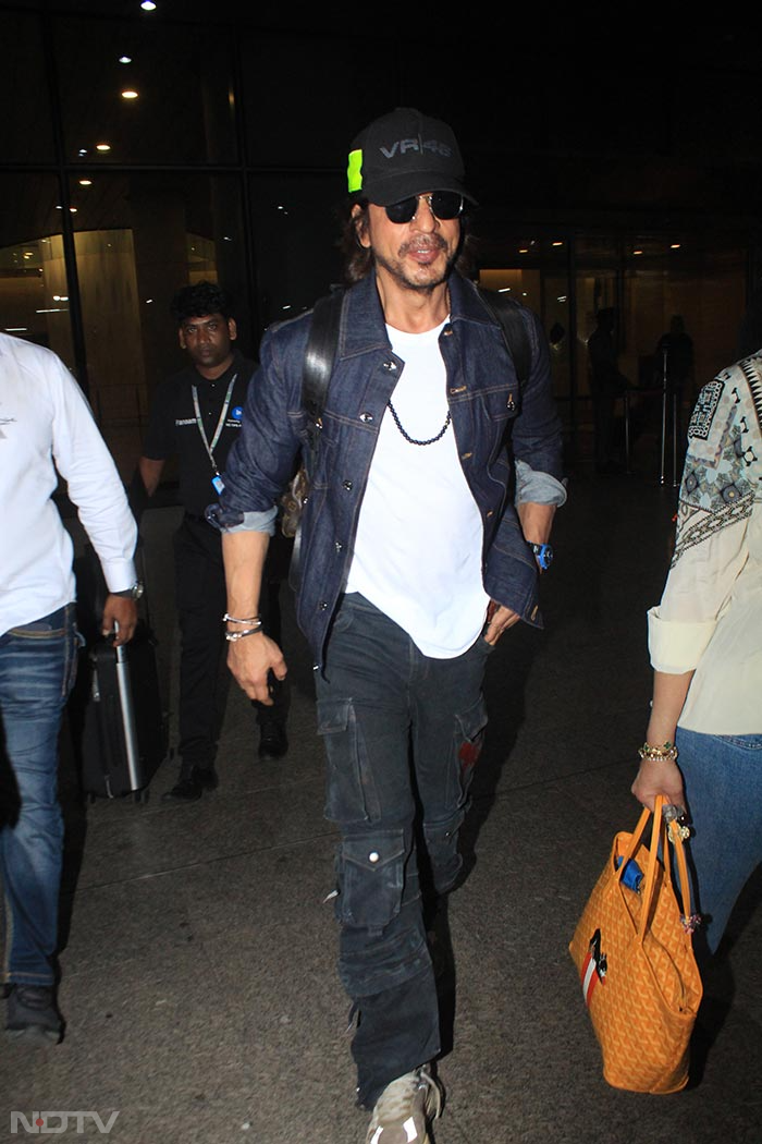 Shah Rukh Khan's swag was off the charts. (Image courtesy: Varinder Chawla)