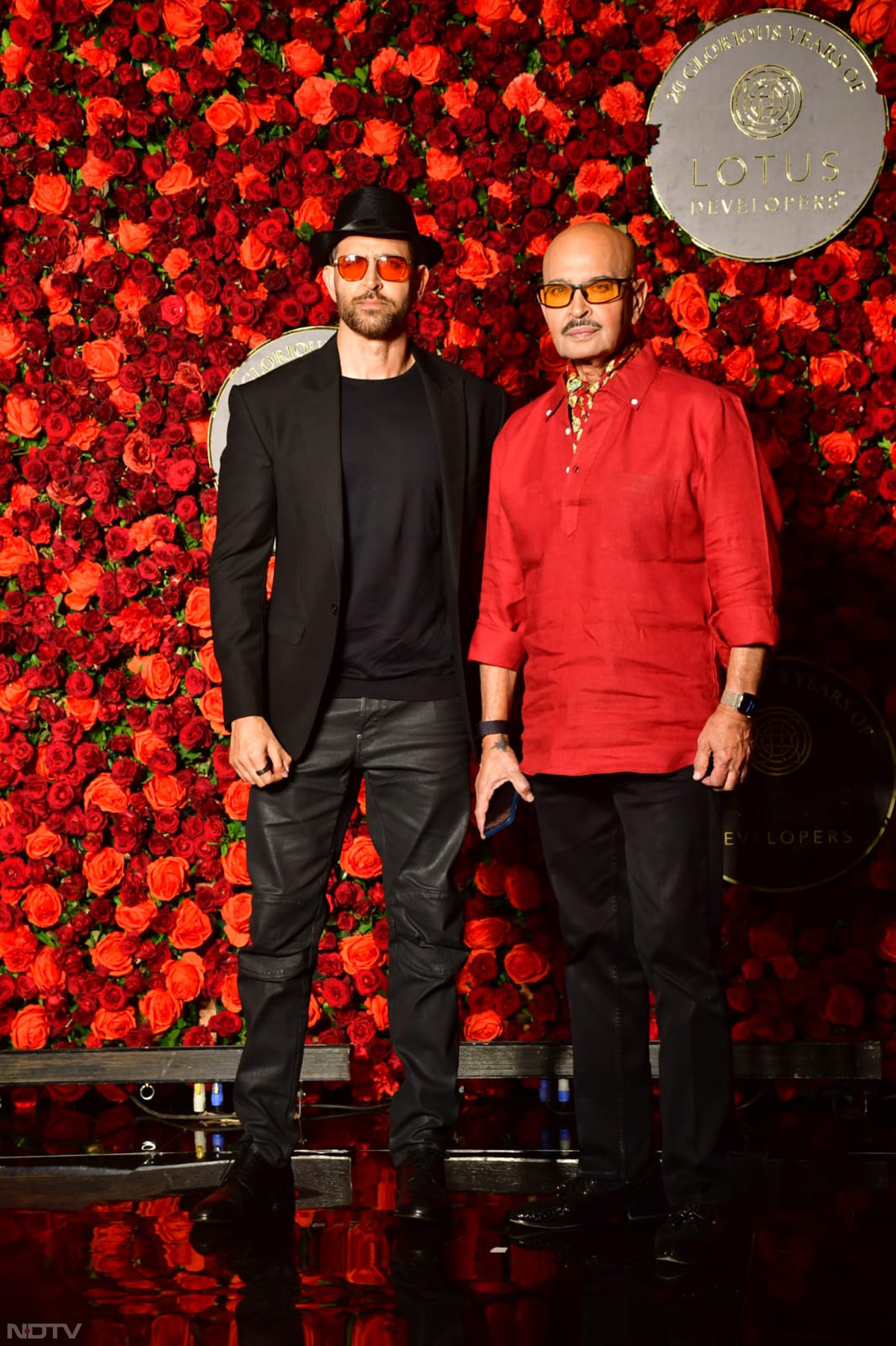 Hrithik Roshan was accompanied by dad Rakesh Roshan. (Image courtesy: Varinder Chawla)