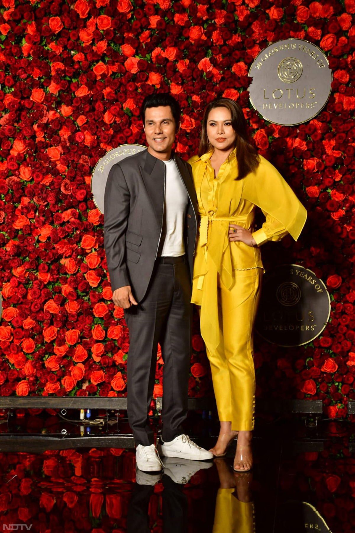 Randeep Hooda was accompanied by wife Lin Laishram. (Image courtesy: Varinder Chawla)