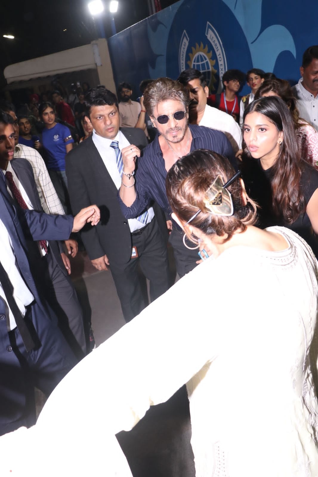 Shah Rukh Khan was joined by daughter Suhana. (Image Courtesy: Varinder Chawla)