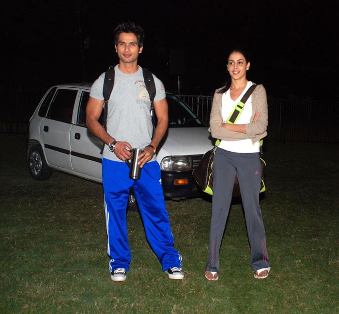 Shahid, Genelia\'s night out