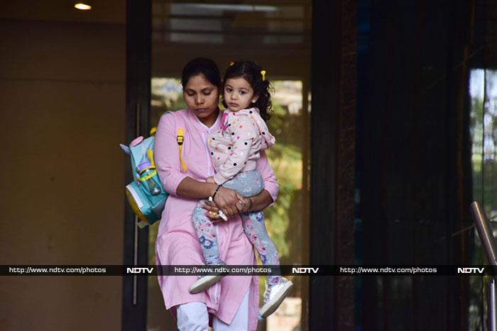 Shahid Kapoor\'s Day Out With Daughter Misha