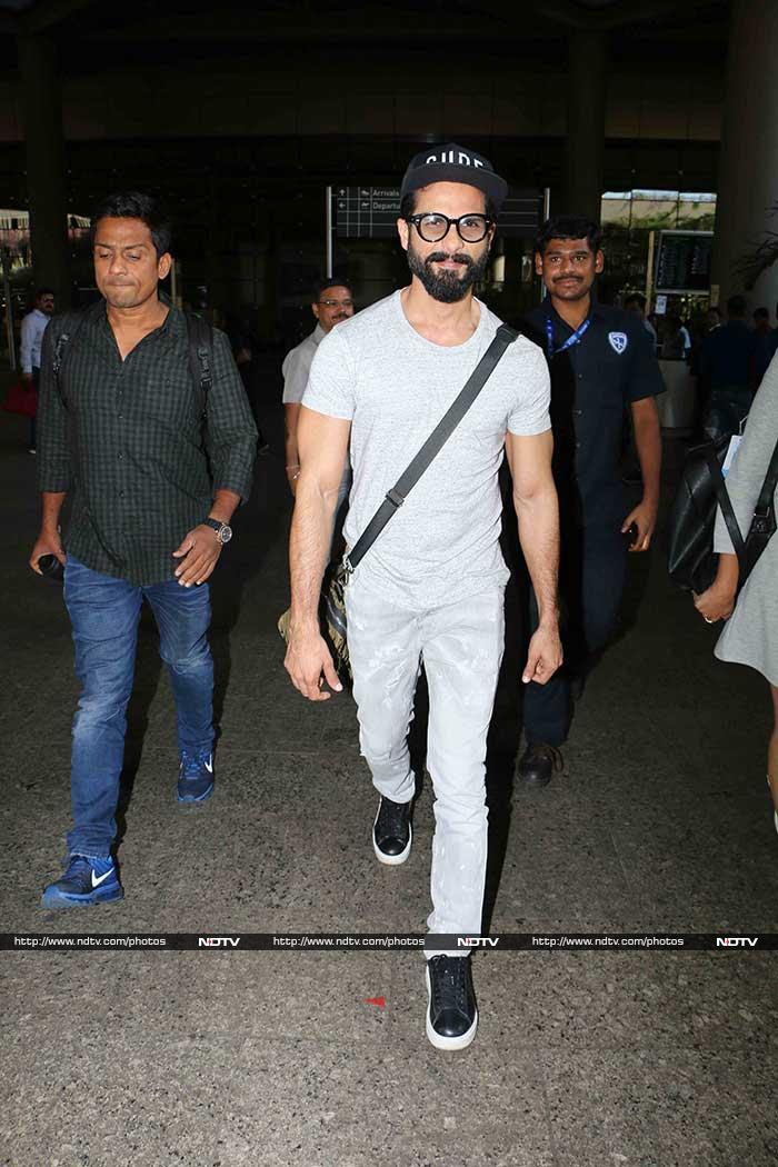Shahid Kapoor\'s Airport Swagger Is Off The Charts