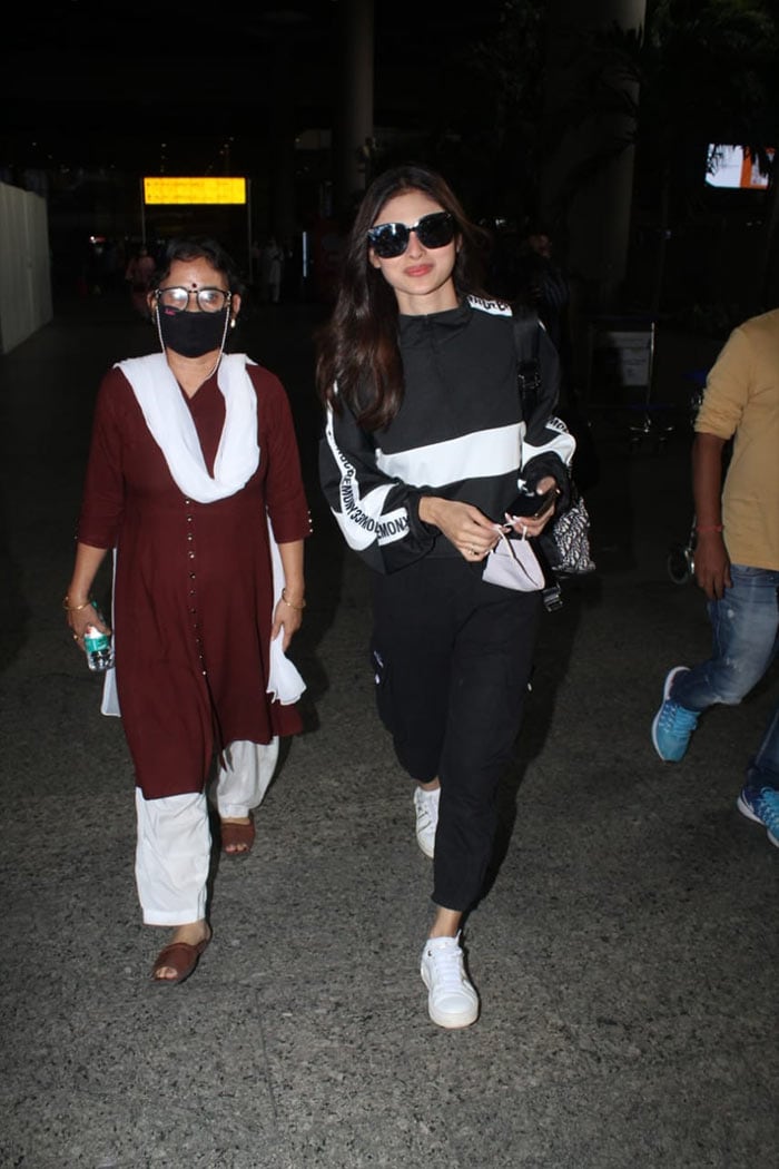Shahid-Mira to Nikki Tamboli: Film And TV Celebs At Airport