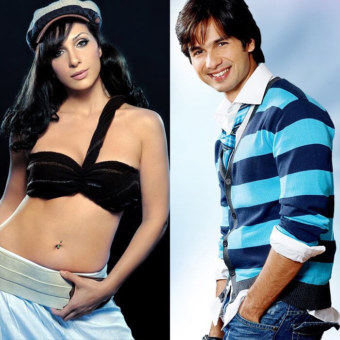 Soon after his split with Kareena, Shahid was spotted with Rozza Catalano, Saif Ali Khan's ex-girlfriend. The two were apparently trying to console each other.