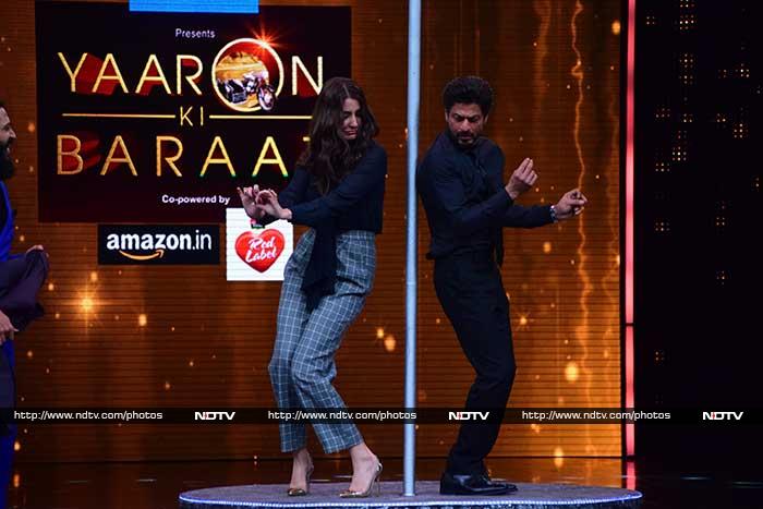 Put Your Hands Up In The Air With Shah Rukh Khan, Anushka Sharma