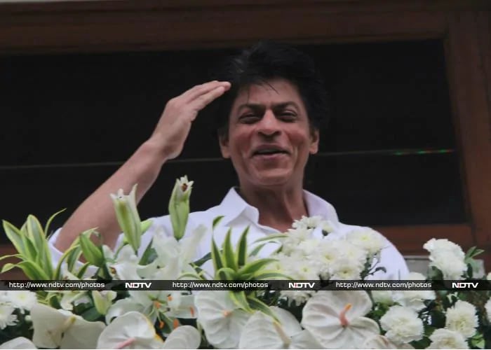 Happy Birthday, Shah Rukh Khan. Zamana Deewana SRK Ka@53