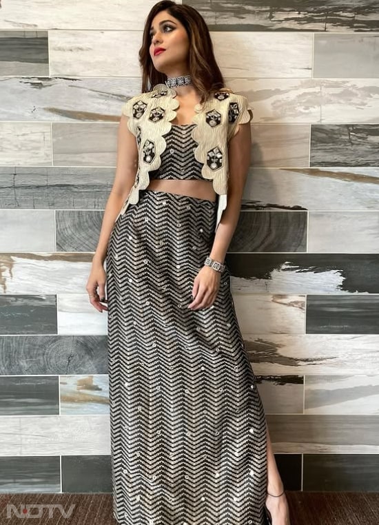 इन फोटोज में उनका शांत लेकिन स्ट्रांग ऐटिट्यूड उभरकर सामने आता है.