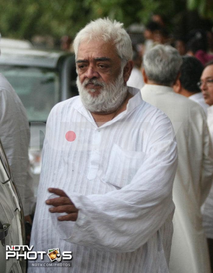 Family, friends at prayer meet for Shammi Kapoor