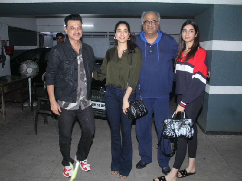 Shanaya Kapoor Celebrates Birthday With Janhvi, Khushi, Suhana Khan And Others