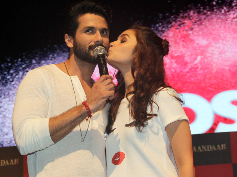 Alia Bhatt, Shahid Kapoor's <i>Shaandaar</i> Diaries
