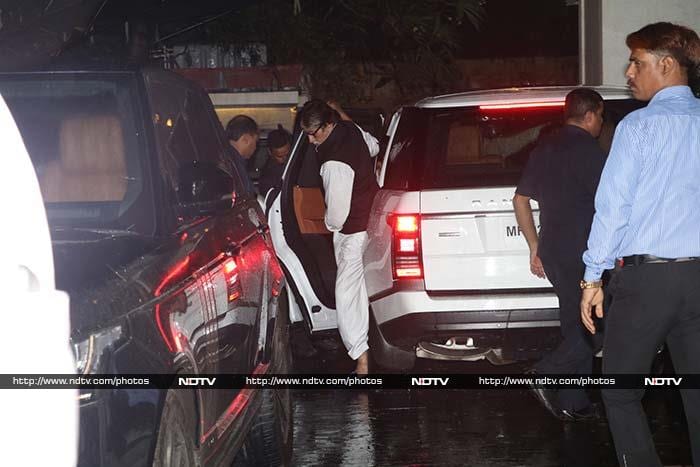 The Bachchans At Shashi Kapoor\'s Residence
