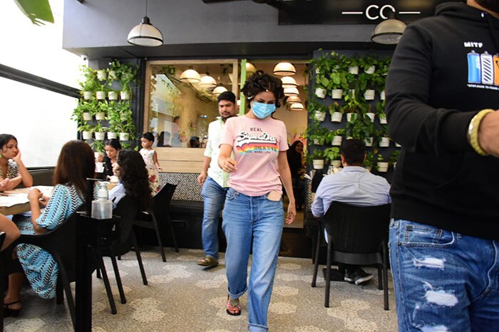 Shehnaaz Gill\'s Sunday Style Swap: Casual To Chic