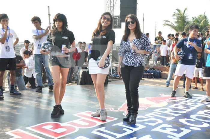 Sherlyn Chopra and Pooja Chopra at Red Bull Free Style event