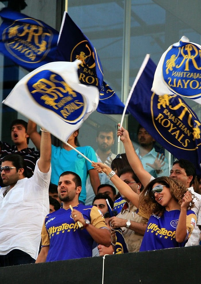 Tanaaz and Bakhtiyar during the 2010 DLF Indian Premier League T20 group stage match between Rajasthan Royals and Kings XI Punjab played at the Sawai Mansingh Stadium on April 7, 2010 in Jaipur, India. (Photo: IPL2010/Getty Images)