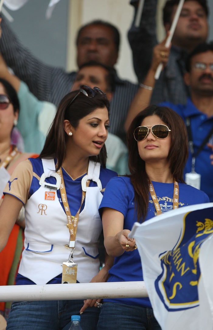 Shilpa Shetty, owner of the Rajasthan Royals with Shamita Shetty during the 2010 DLF Indian Premier League T20 group stage match between Chennai Super Kings and Rajasthan Royals played at Sardar Patel Motera Stadium on March 28, 2010 in Ahmedabad, India. (Photo: IPL2010/Getty Images)