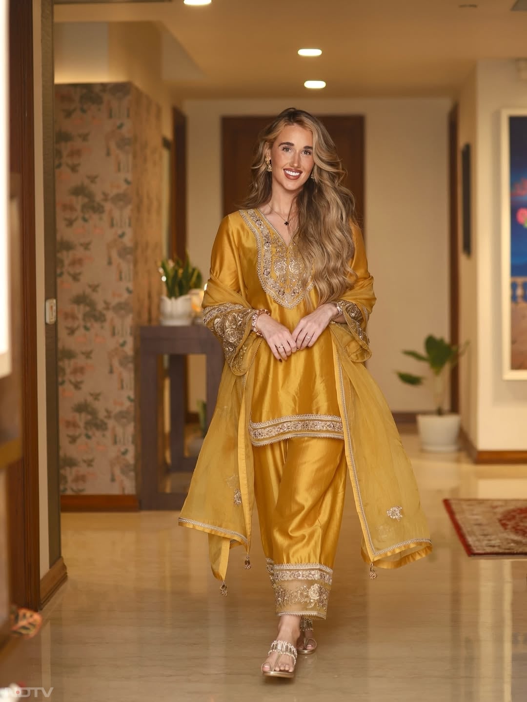 रिपोर्ट्स के अनुसार, सोफी शाइन एक आयरिश प्रोडक्ट कंसल्टेंट हैं. sophieshine93/Instagram