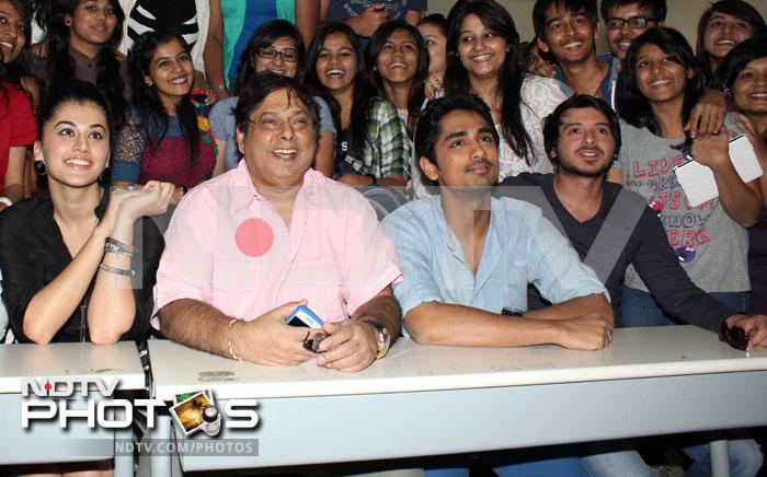 Team Chashme Baddoor goes back to college