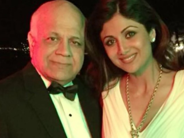 शिल्पा शेट्टी ने साझा की पिता की बर्थ एनिवर्सरी के मौके पर कुछ तस्वीरें