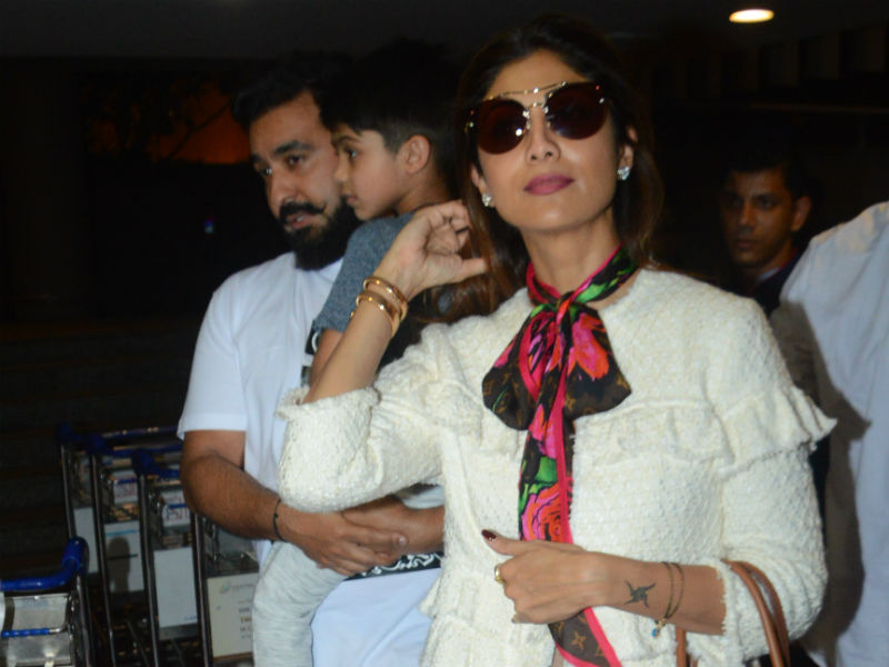 Shilpa Shetty's Airport Fam-Jam