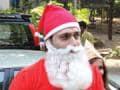 Photo : Shiney becomes Santa this Christmas