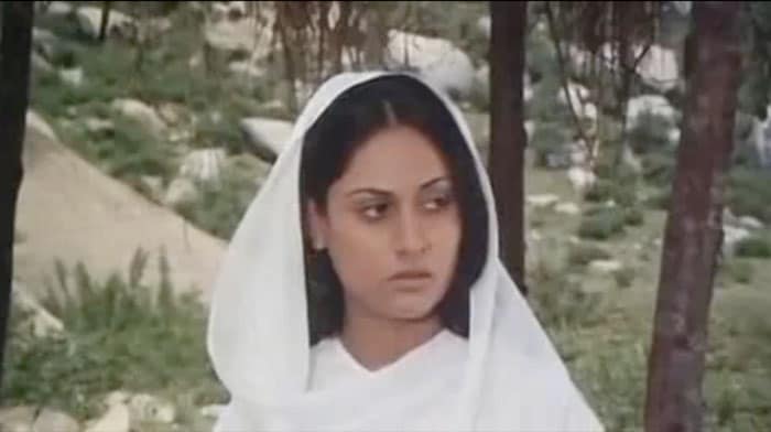 <b>Radha</b><br>
Radha, played by Jaya Bhaduri-Bachchan, is the quiet widow, who keeps to herself. Her role didn't need the little dialogue written up for her because she used her big soulful eyes to communicate. It also didn't stop her from conveying her love for Jai.