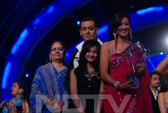 Though the decision was based on viewers' votes, Shweta's inmates like Samir Soni, Manoj Tiwari and Aanchal Kumar felt she was most deserving owing to her patience in dealing with the verbal fights with loud mouthed co-participant Dolly, who walked away as the third runner up.