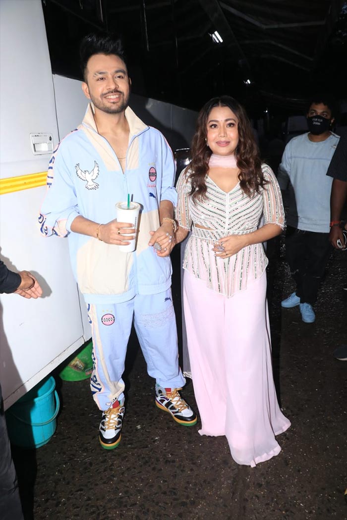 Singer Neha Kakkar was also spotted there with brother Tony.