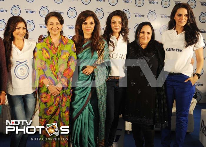Star moms and daughters: Sharmila with Soha
