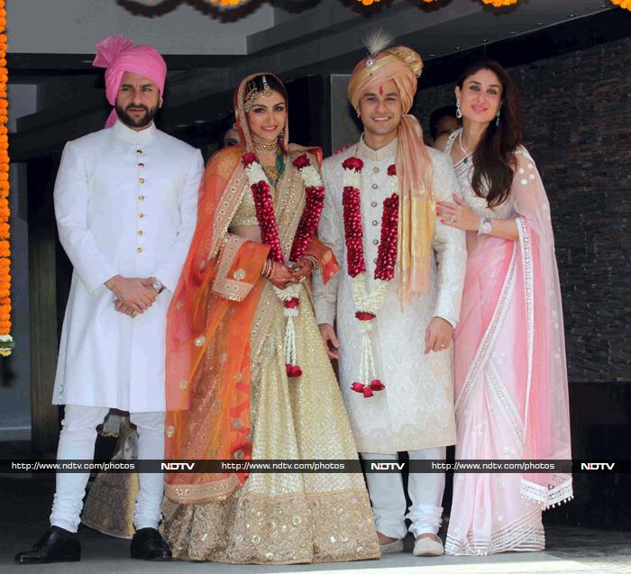 Kodak Moment: Saif, Kareena, Sharmila Celebrate Soha\'s Wedding