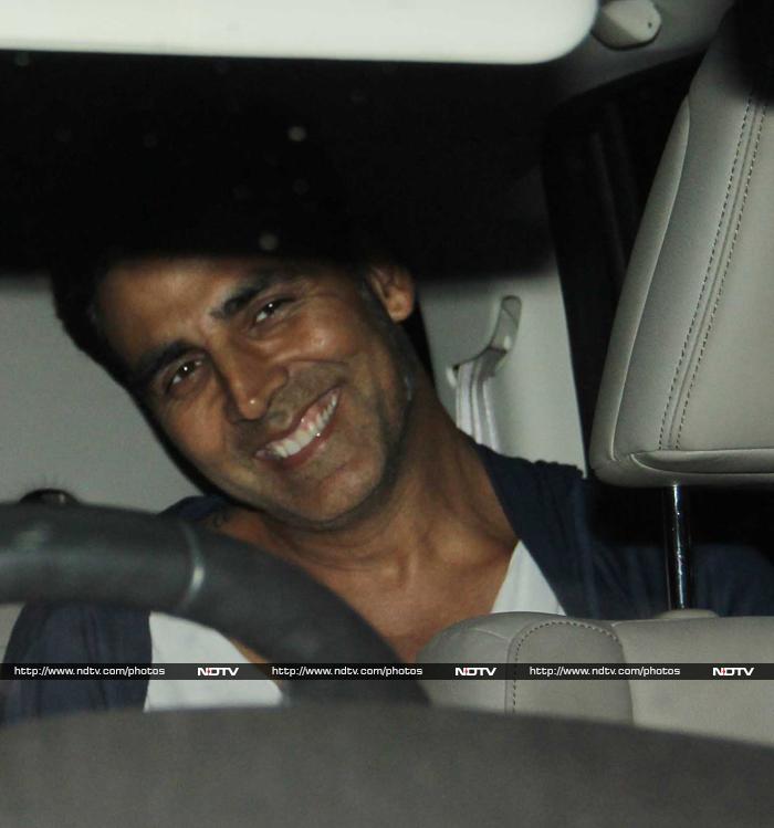 Friday Family Fare: Akshay, Twinkle, Dimple