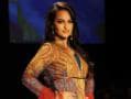 Photo : Sonakshi rules the ramp at Lakme Fashion Week