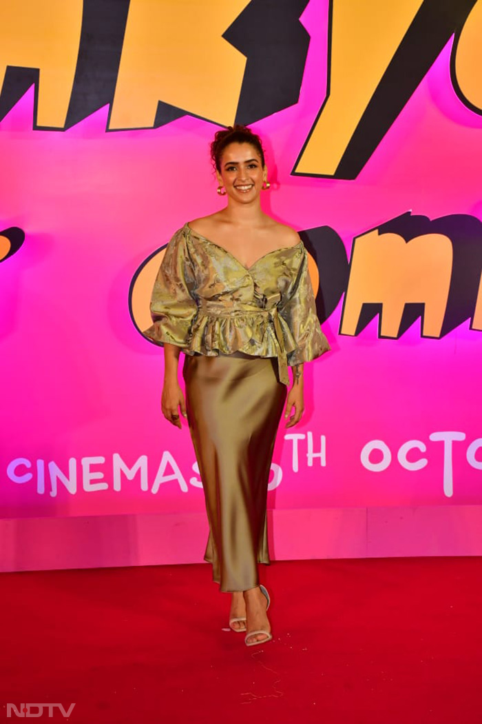 Sanya Malhotra added bling to the event. (Image courtesy: Varinder Chawla)