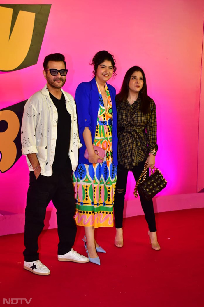 The other Kapoors at the screening included Sanjay, Maheep and niece Anshula.(Image courtesy: Varinder Chawla)