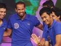 Photo : Rajasthan Royals perform with Indian Idol contestants