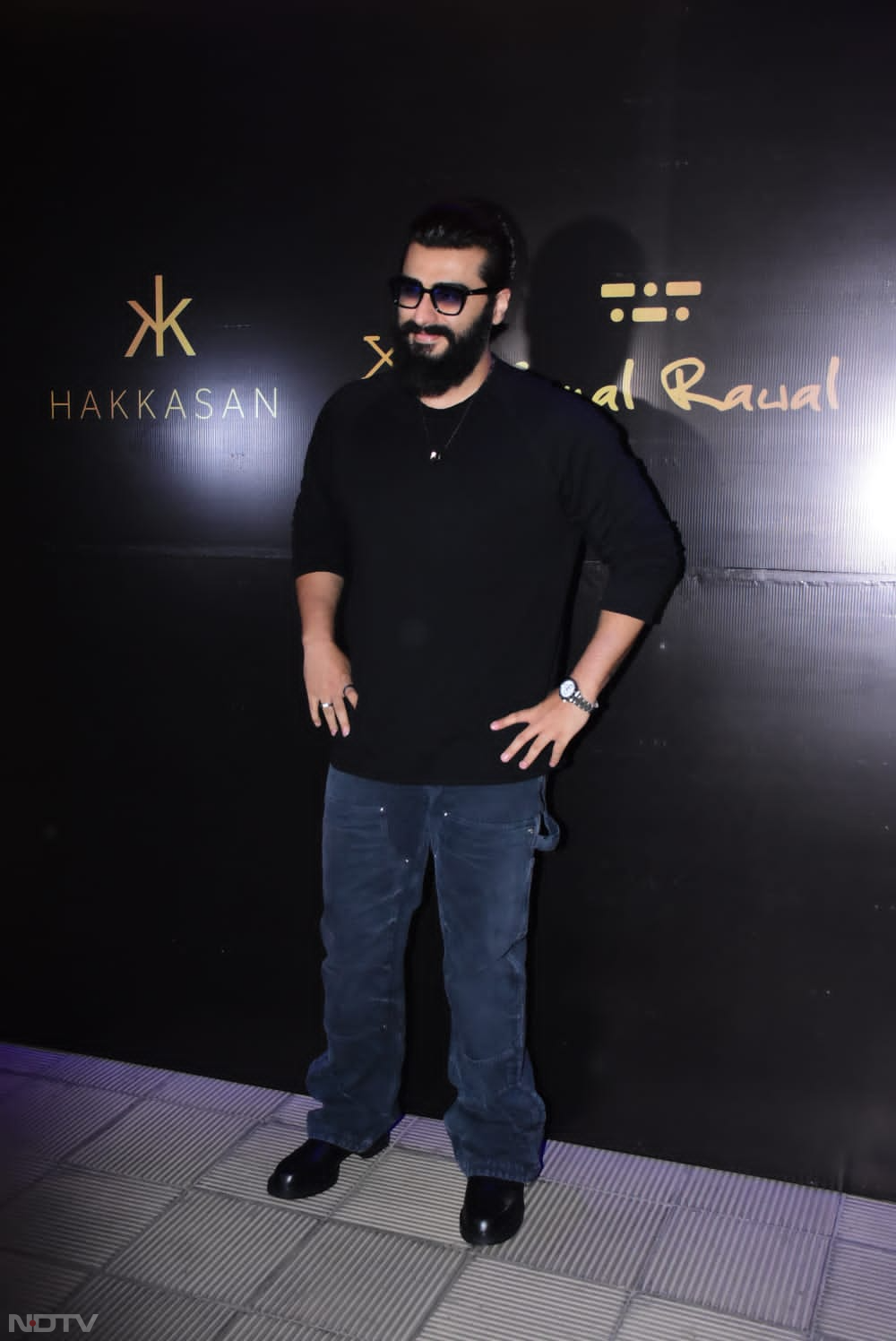 Arjun Kapoor looked dapper at the event. (Image Courtesy: Varinder Chawla)