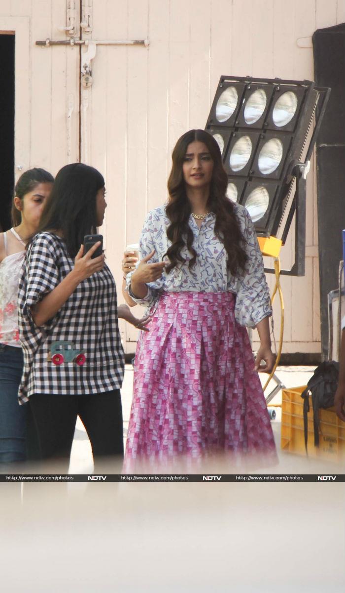 How Alia Bhatt, Sonam Kapoor And Other Celebs Started Their Week