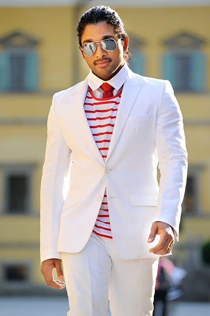 Allu Arjun: Born into the famous Allu family, newlywed Arjun was destined to be a star from the beginning. His performance in Parugu left no one in doubt- this one had inherited the talent too! Nephew to Chiranjeevi and Pawan Kalyan, the competition is all in the family- with cousin Ram Charan Teja also vying for the topspot.