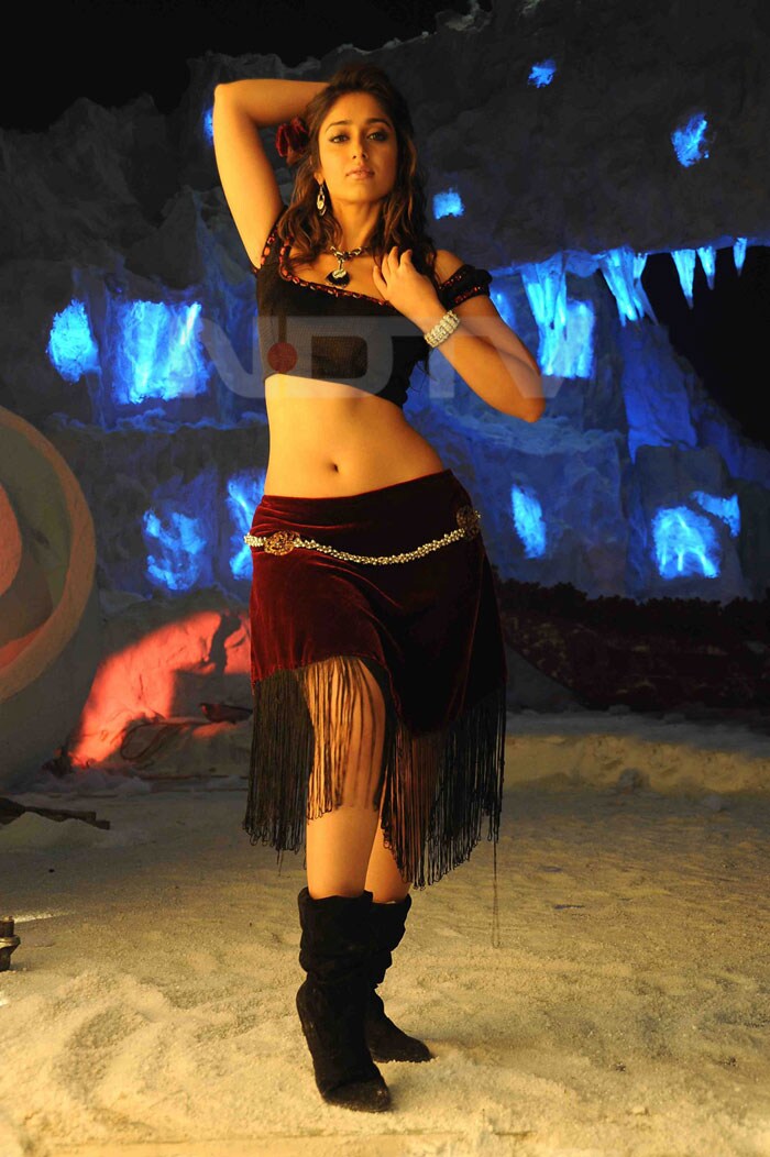 2009 brought her a hit: <i>Kick</i>, with Ravi Teja, and a flop: <i>Saleem</i>, with Vishnu Manchu.