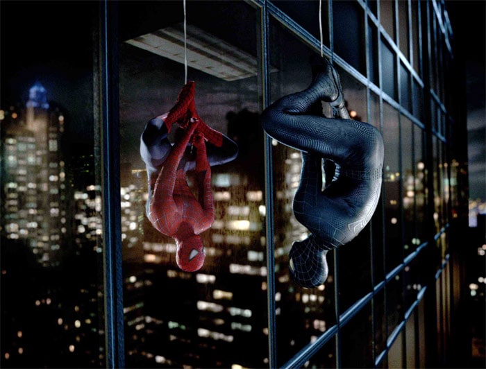 Tobey Maguire stars as Spider Man in Columbia Pictures' <i>Spider Man 3</i>. (Photo: Courtesy Columbia Pictures)