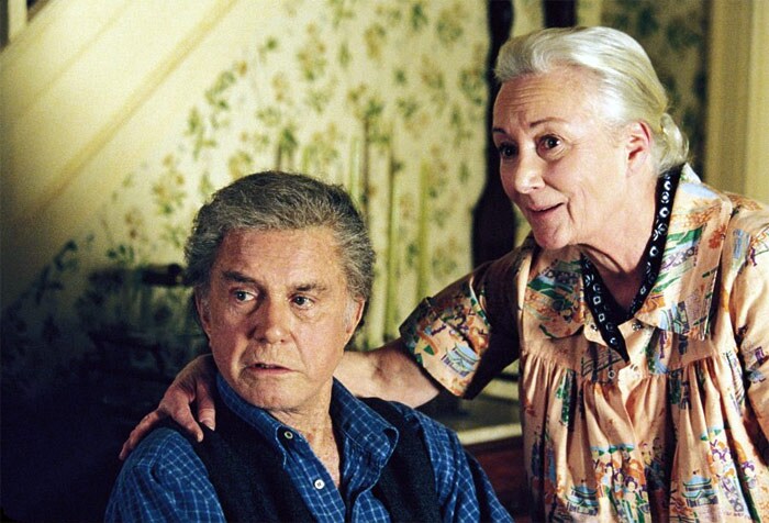 Cliff Robertson and Rosemary Harris as Uncle Ben and Aunt May in Columbia Pictures' <i>Spider Man</i> (2002). (Photo: Courtesy Columbia Pictures)