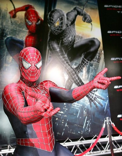 Spider-Man strikes a pose for photographers at the World Premiere of Spider-Man 3 in Tokyo.