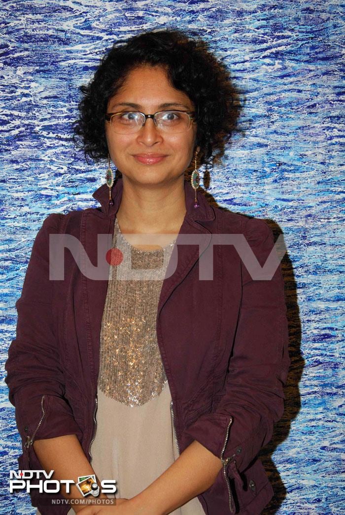 New mom Kiran Rao was spotted at the inauguration of a painting exhibition.