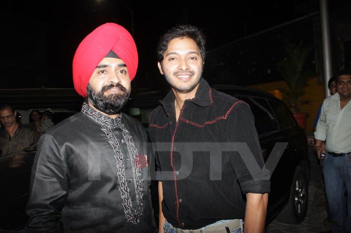 Actor Shreyas Talpade posed for the camera with politician Charan Singhn Sapra.