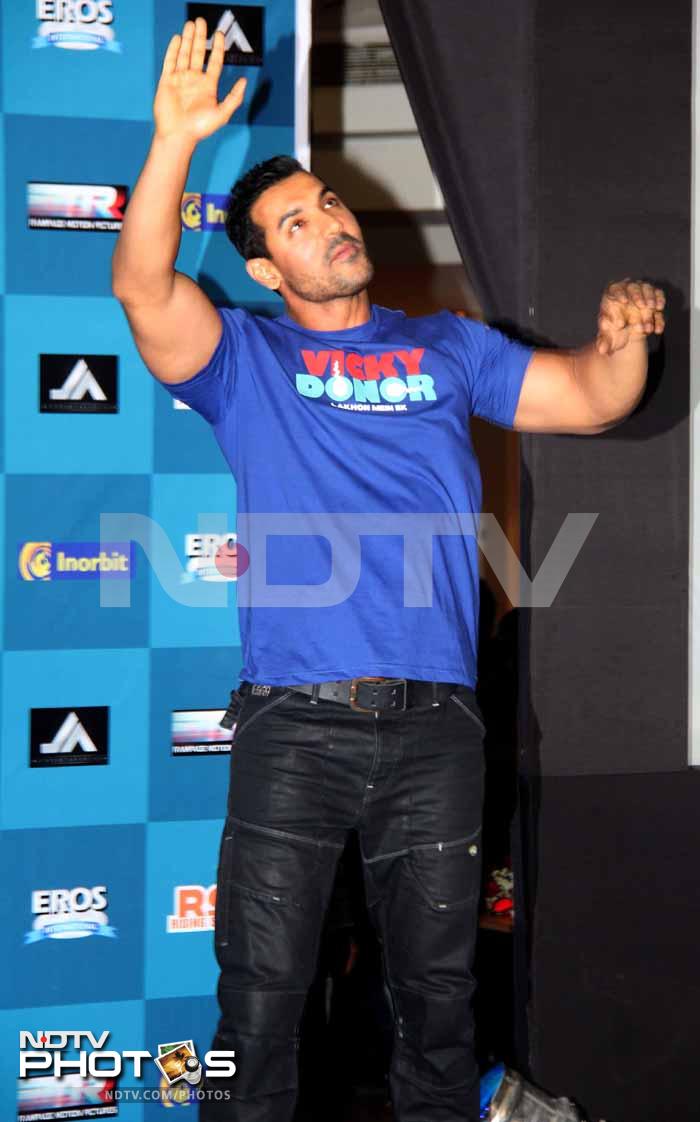 Spotted: Producer John performs at Vicky Donor music launch