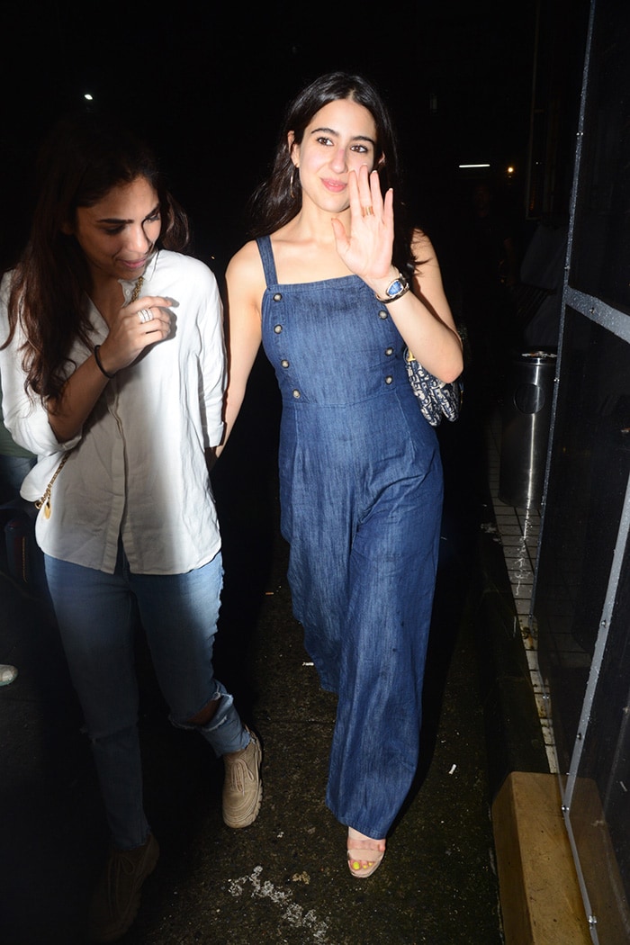 Spotted: Kajol, Sara Ali Khan, Shraddha Kapoor And Other Stars In The City